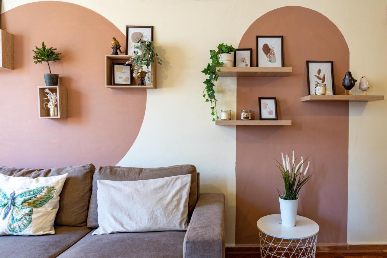 Celine'S 2 Bedrooms Apartment In Larnaca Center Esterno foto